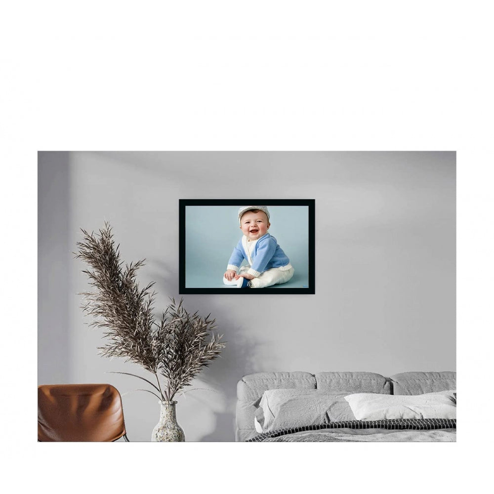 Fashion Baby Photo Painting with Synthetic Photo Frame (Multicolor)