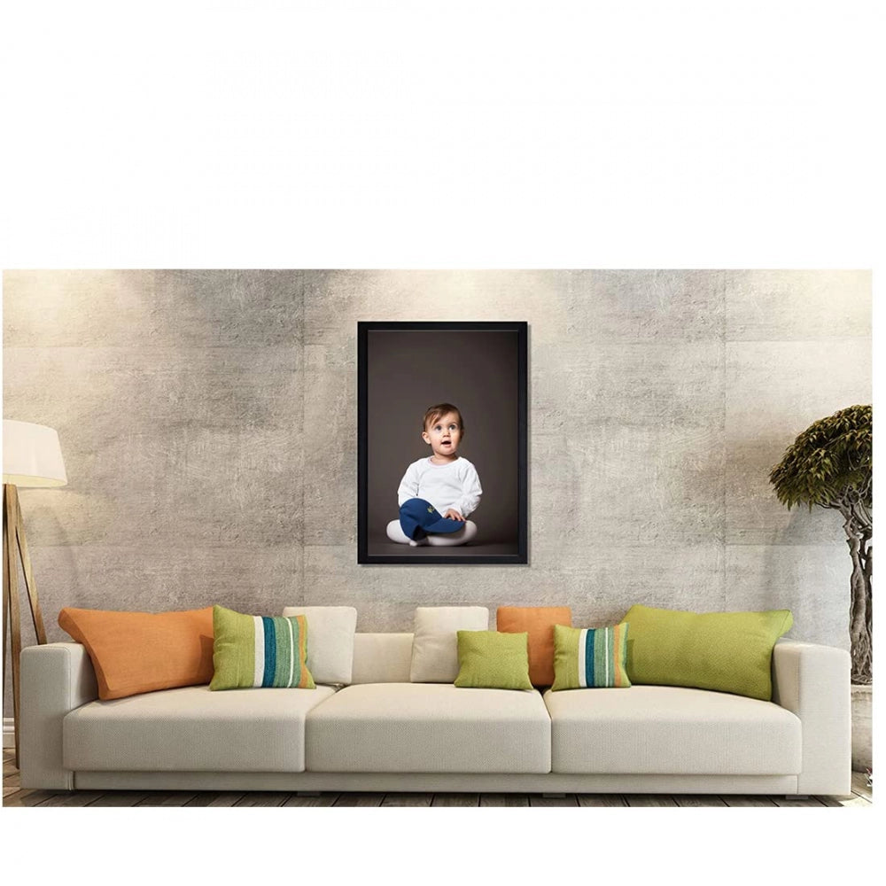 Fashion Baby Photo Painting with Synthetic Photo Frame (Multicolor)