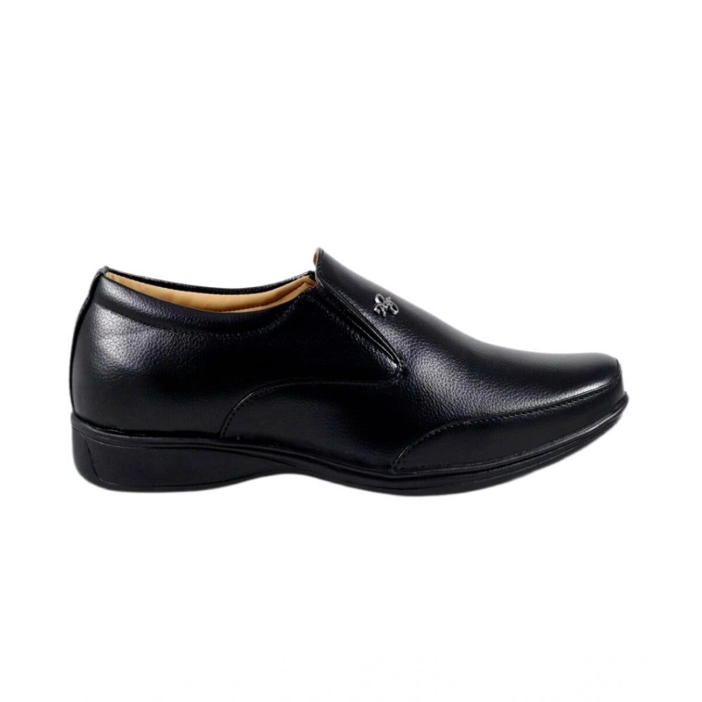 Amfyn Men's Solid Synthetic Leather Formal Shoes (Black)