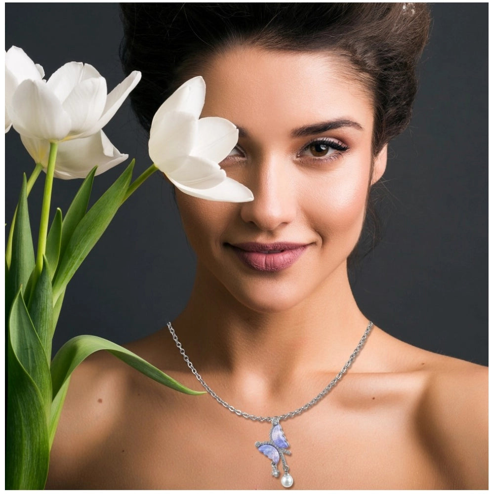 Amfyn Women's Stainless Steel Butterfly Dailywear Pendent Delicate Chain (Silver Plated)