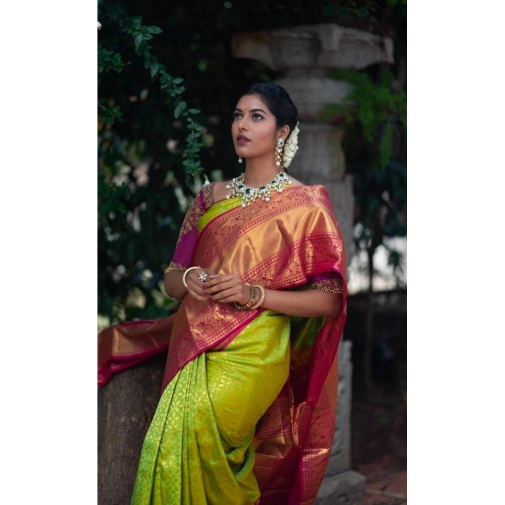 Amfyn Women's Litchi silk Printed Saree With Unstitched Blouse (Green)