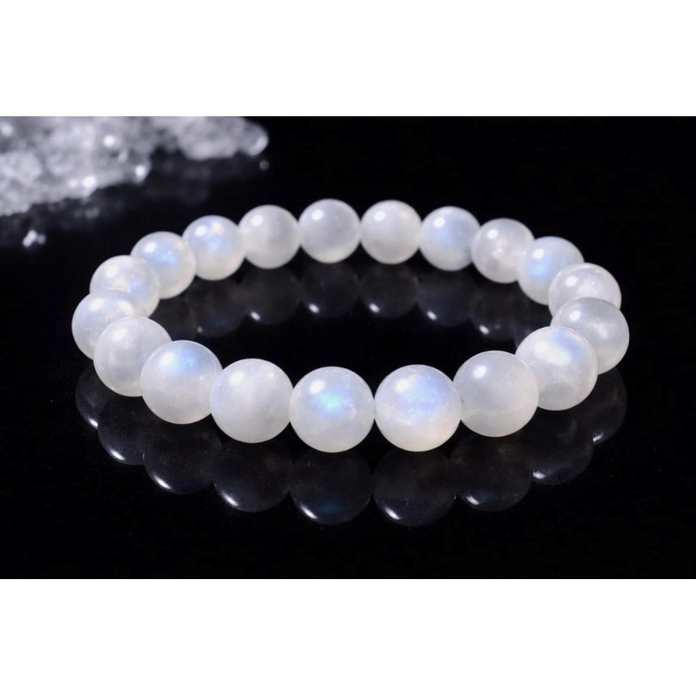 Amfyn Natural Crystal 8mm Moonstone Bracelet (White)