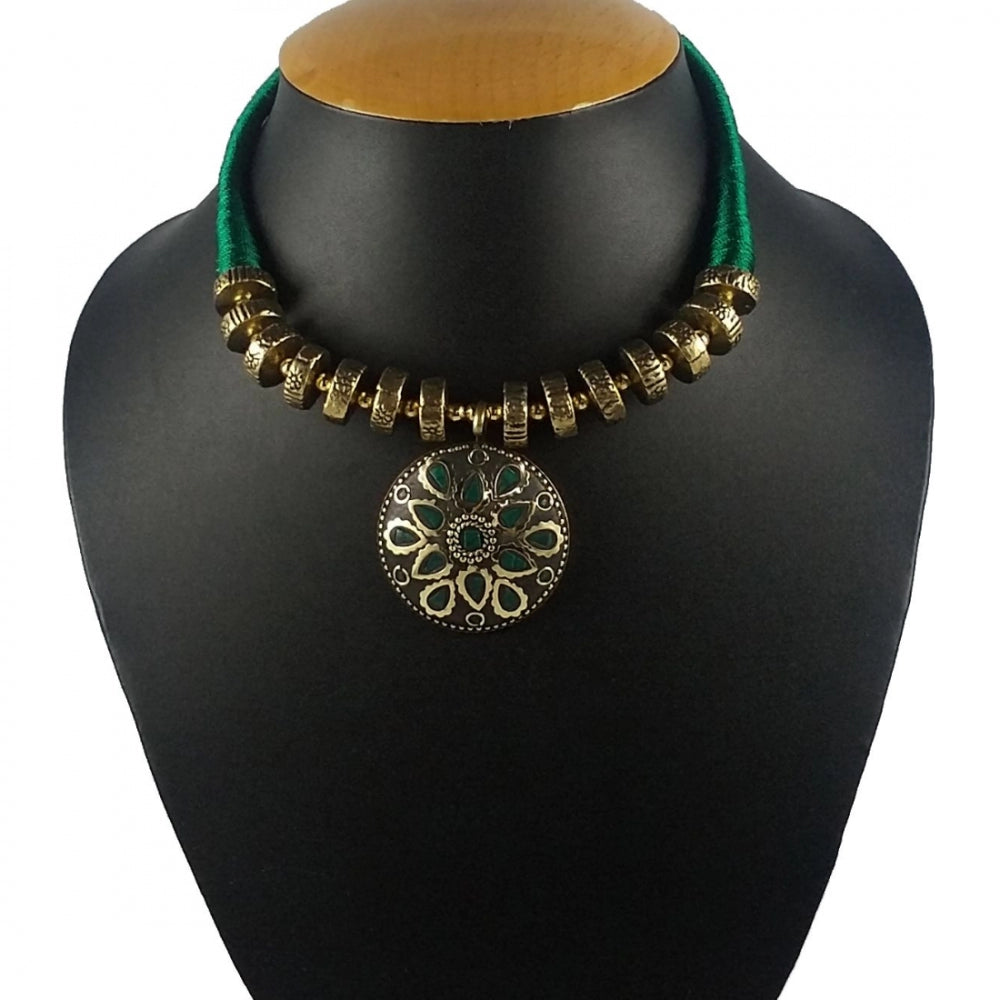 Designer Green Thread Fashion Necklace