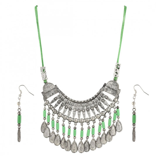 Fashion Women's Oxidized German Silver Green Beads Necklace (Color: Green)