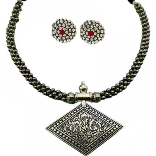 Fashion Women's Short Necklace And Earing Set