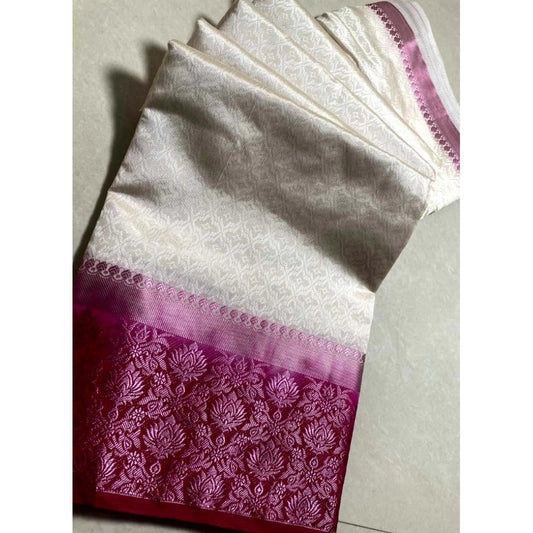 Amfyn Women's Kanjivaram Silk Saree With Unstitched Blouse Piece (White, 5-6 Mtrs)