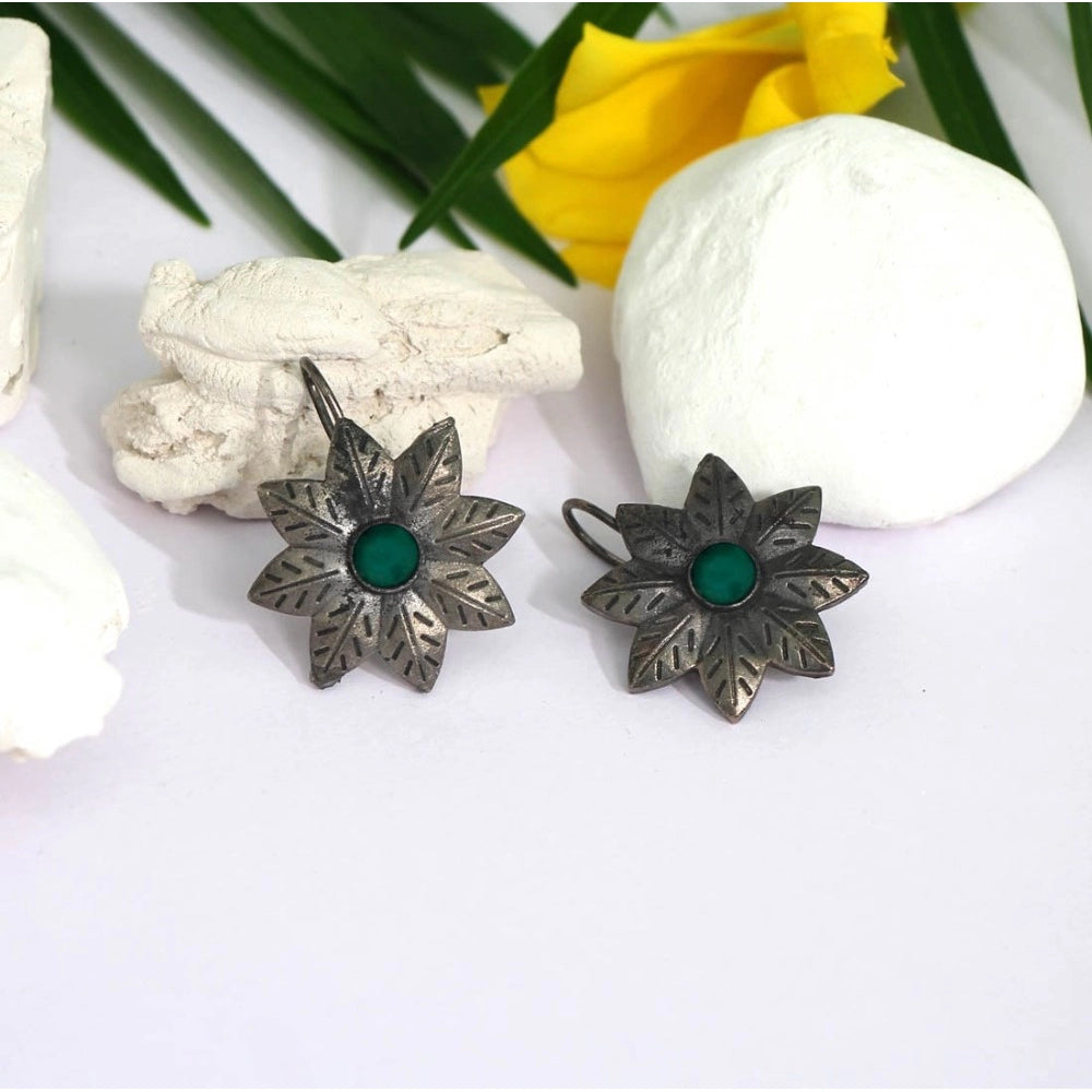 Fashion Women's Green Color Glass Stone Oxidised Earrings
