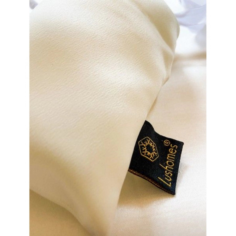 Fashion Solid Satin Silk Eyemasks (Cream)