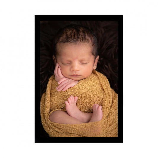 Fashion Baby Photo Painting with Synthetic Photo Frame (Multicolor)