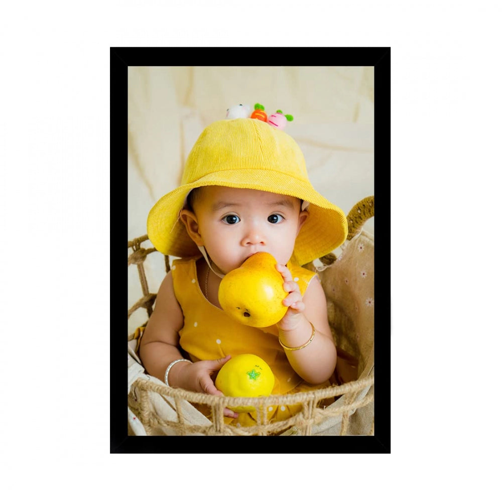 Fashion Baby Photo Painting with Synthetic Photo Frame (Multicolor)