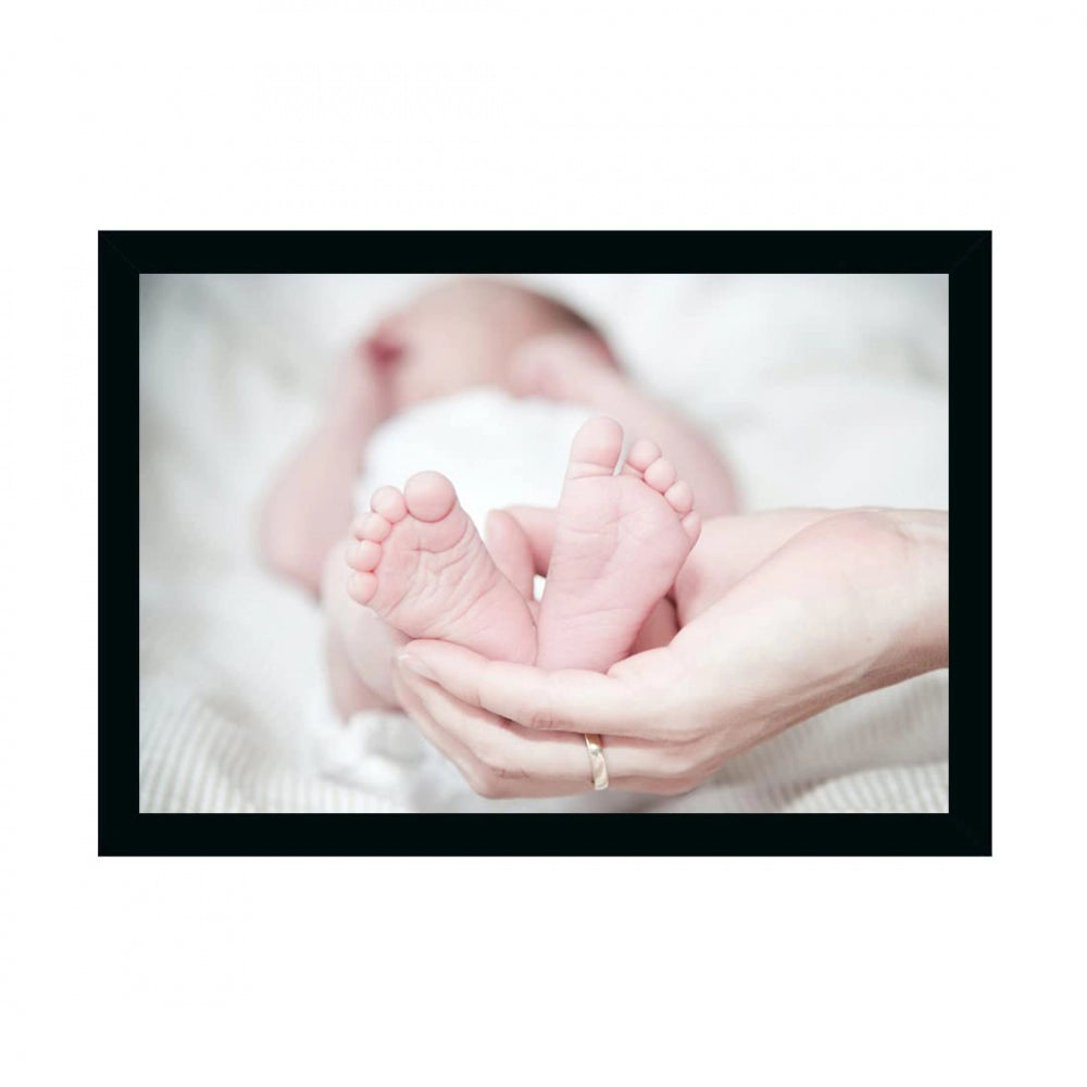 Fashion Baby Photo Painting with Synthetic Photo Frame (Multicolor)