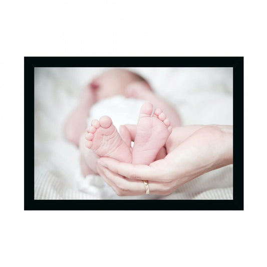 Fashion Baby Photo Painting with Synthetic Photo Frame (Multicolor)