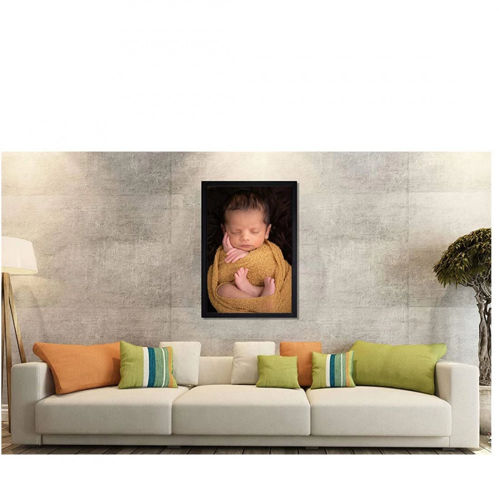 Fashion Baby Photo Painting with Synthetic Photo Frame (Multicolor)