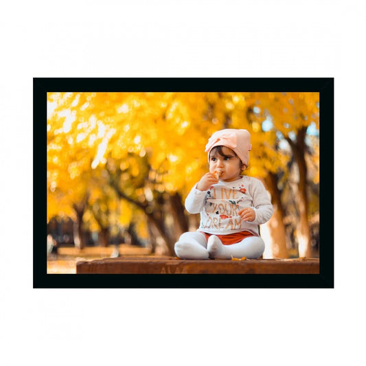 Fashion Baby Photo Painting with Synthetic Photo Frame (Multicolor)