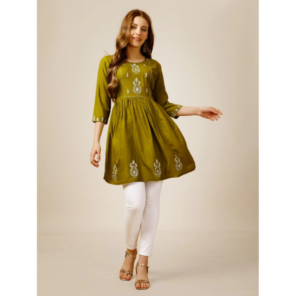 Amfyn Women's Casual 3-4 th Sleeve Embroidered Rayon Tunic Top (Green)