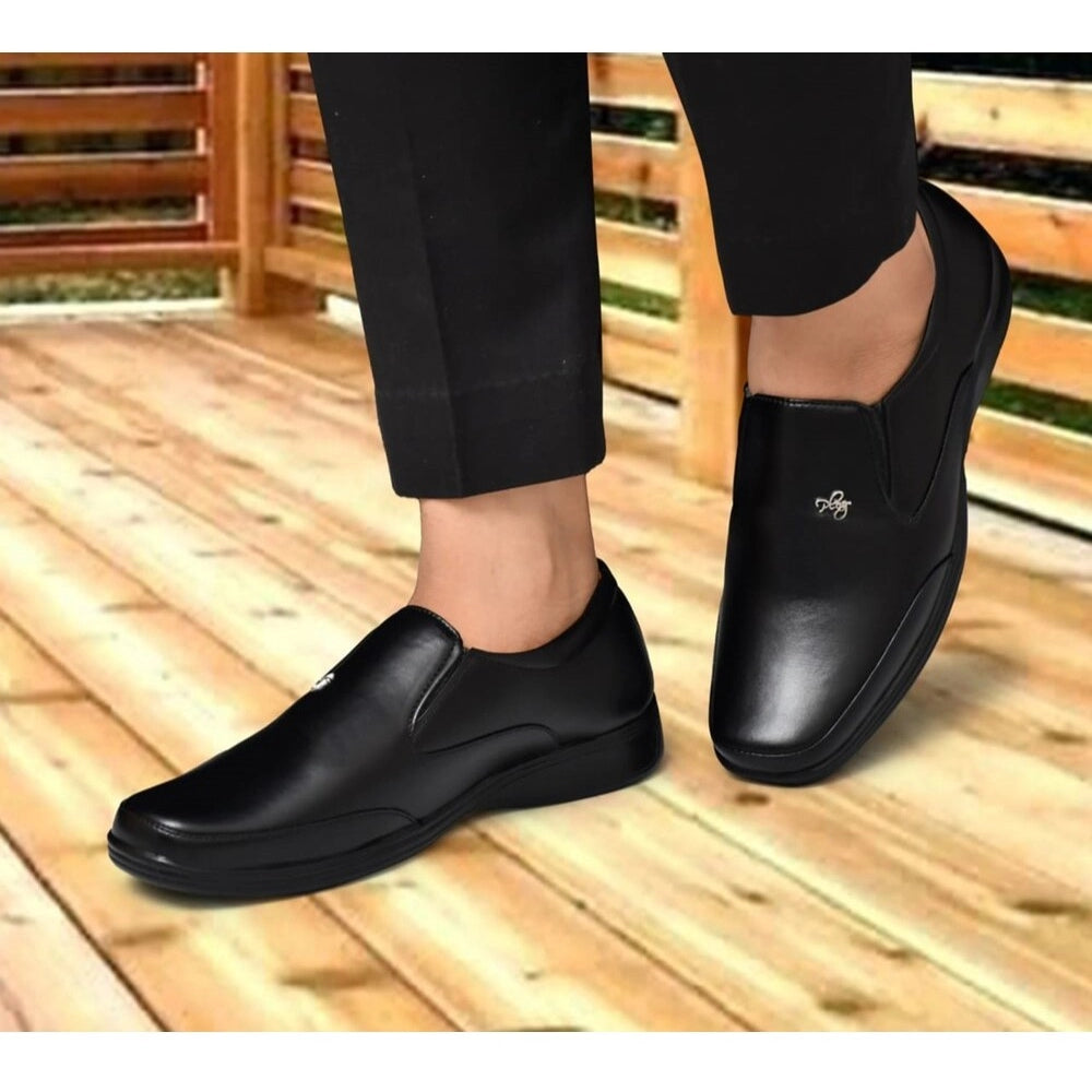 Amfyn Men's Solid Synthetic Leather Formal Shoes (Black)