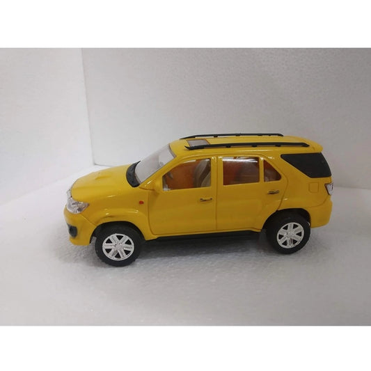Amfyn Plastic Pull Back Action Suv Fortuner (Assorted)