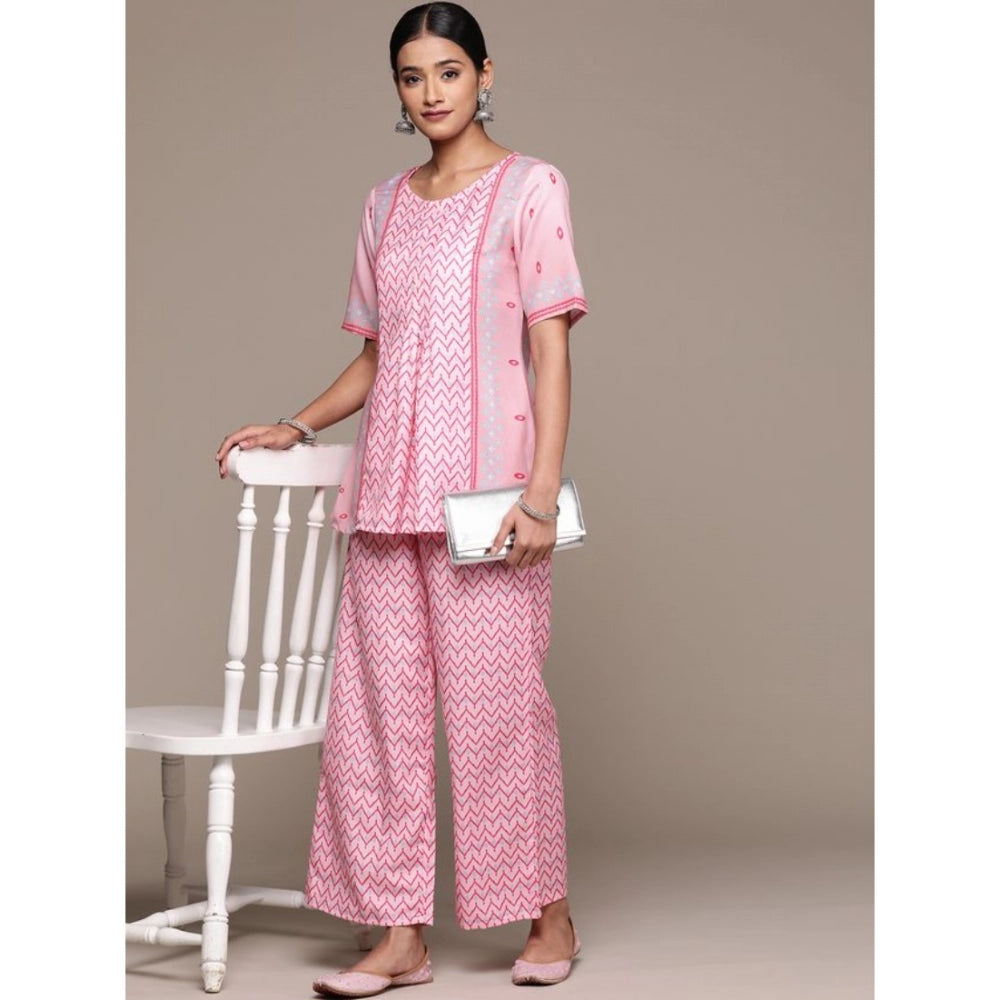 Amfyn Women's Casual Half Sleeve Geometric Rayon Kurti And Palazzo Set (Pink)