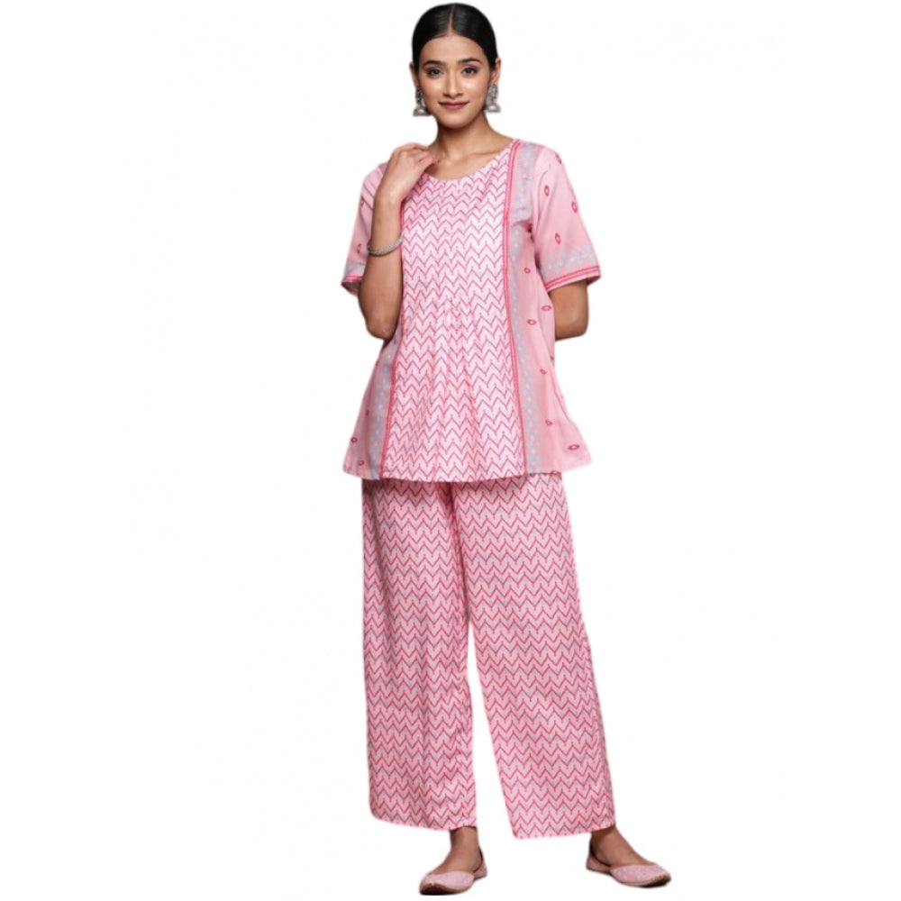Amfyn Women's Casual Half Sleeve Geometric Rayon Kurti And Palazzo Set (Pink)