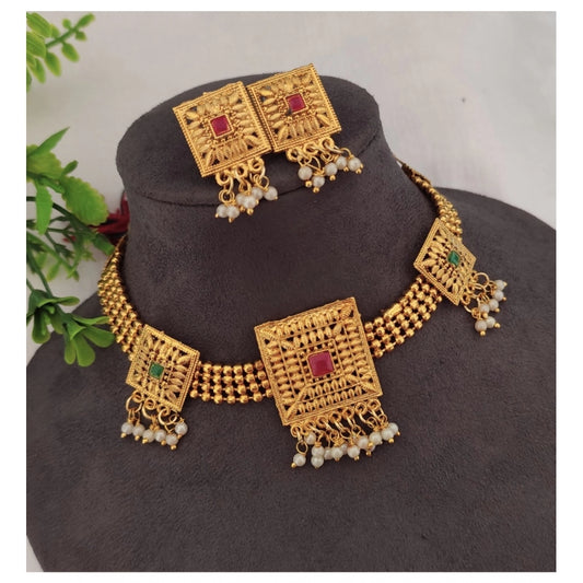 Amfyn Women's Gold Plated Choker Necklace And Earring Set (Multicolor)