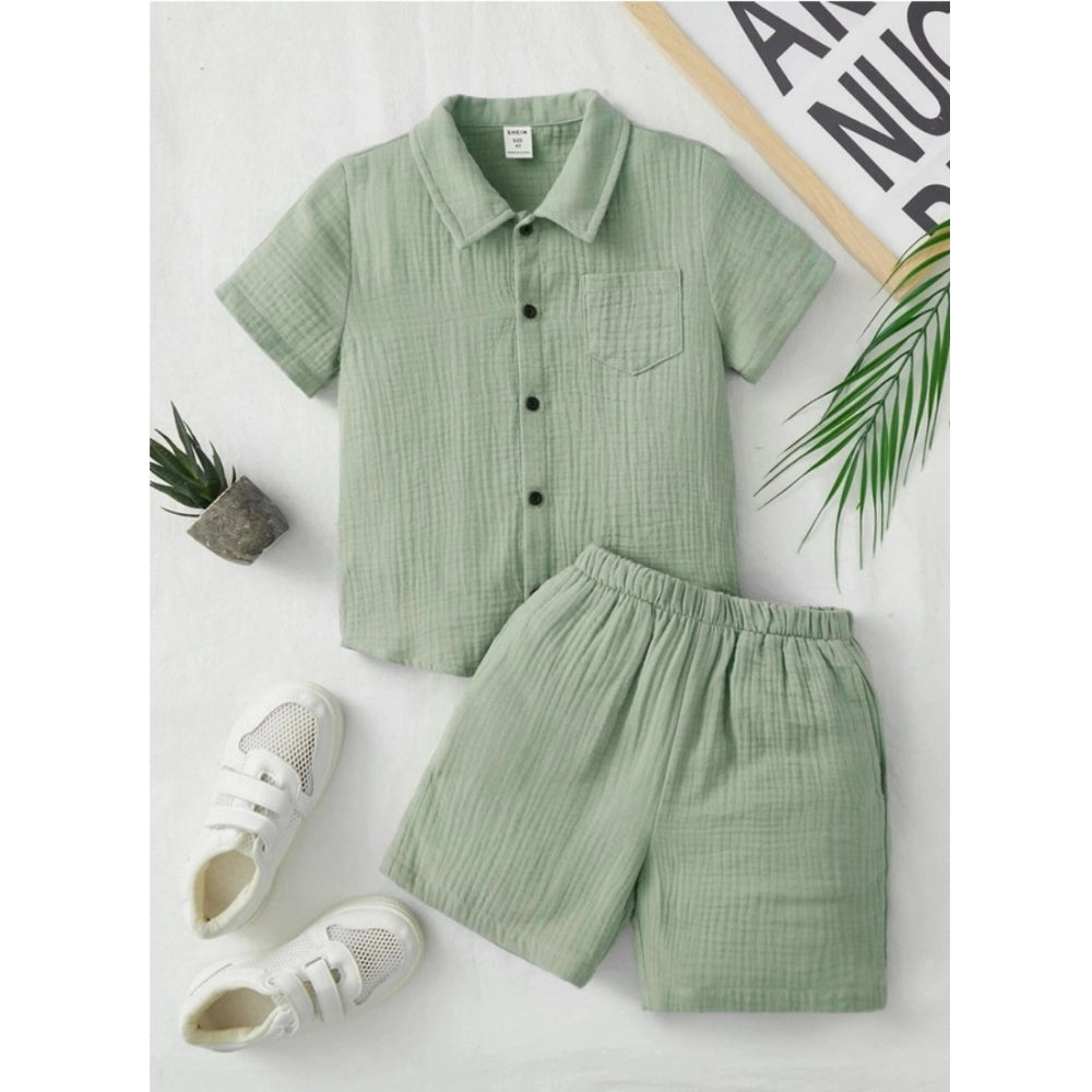 Amfyn Boy's Popcorn Solid Short Sleeve Shirt And Shorts Set (Pista)