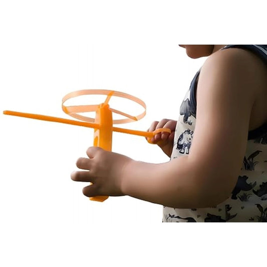 Amfyn Plastic Kids Flying Helicopter Toy, Indoor Outdoor Party Favours (Multicolor)