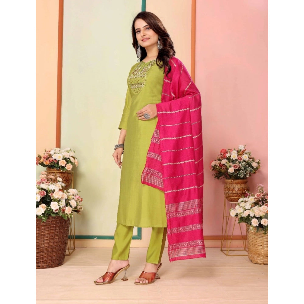 Amfyn Women's Silk Embroidered 3-4 th Sleeve Sweetheart Neck Kurti With Pant Dupatta Set (Green)