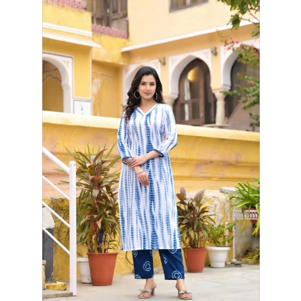 Amfyn Women's Cotton Printed 3-4 th Sleeve V Neck Kurti With Pant Dupatta Set (Blue)