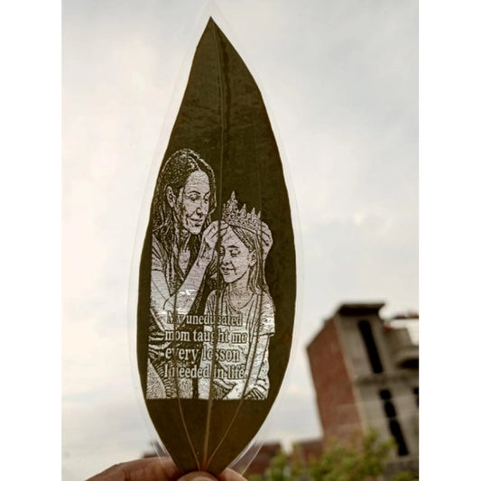 Amfyn Custom Mother And Daughter Leaf Art – Personalized Engraved Portrait on Natural Leaf