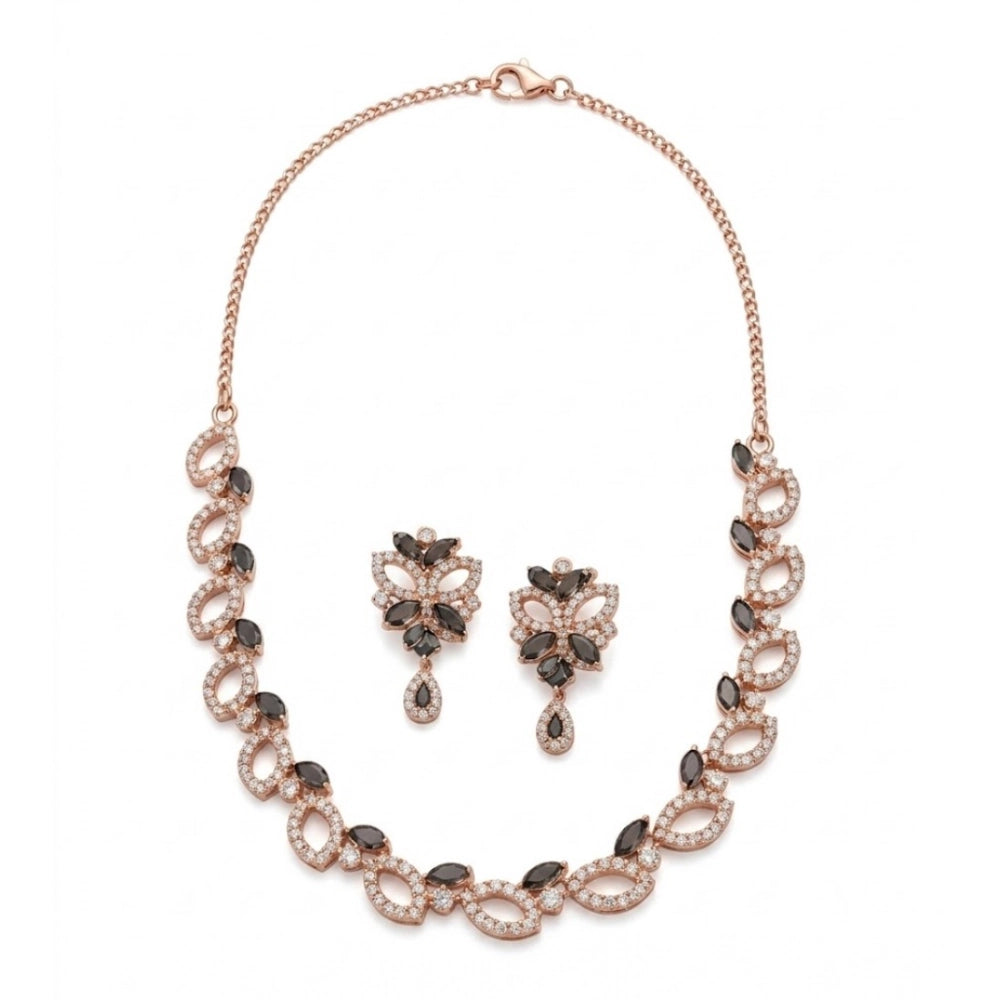 Amfyn Women's Brass Silver Plated Necklace set (Silver)