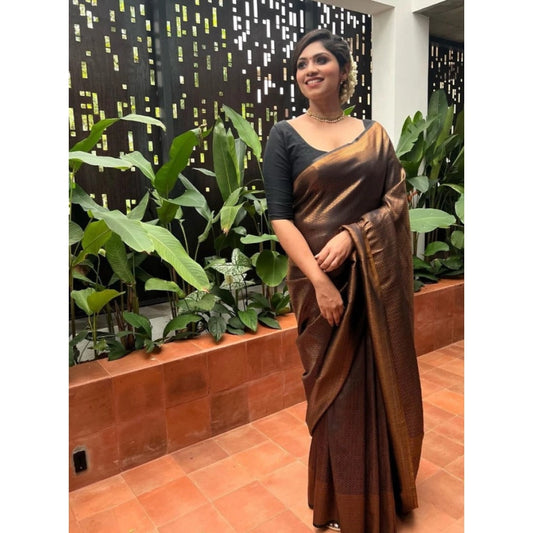 Amfyn Women's Litchi silk Printed Saree With Unstitched Blouse (Gold)