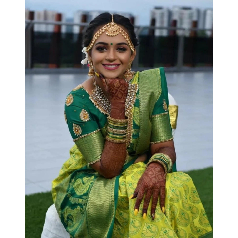 Amfyn Women's Litchi silk Printed Saree With Unstitched Blouse (Light Green)