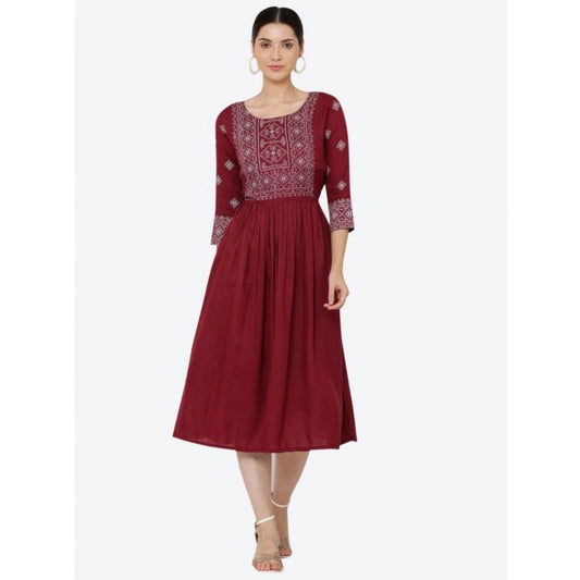 Amfyn  Women's Casual Rayon 3-4th Sleeves Kurti (Maroon)