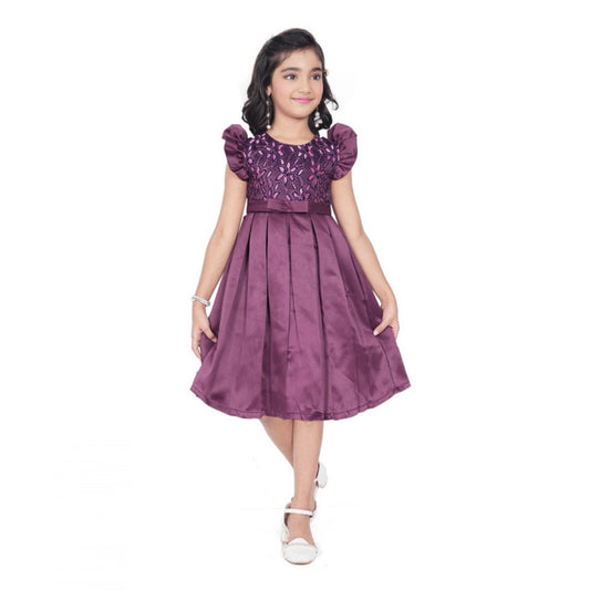 Amfyn Girl's Satin Printed Sleeve Less Round Neck Dress (Purple)