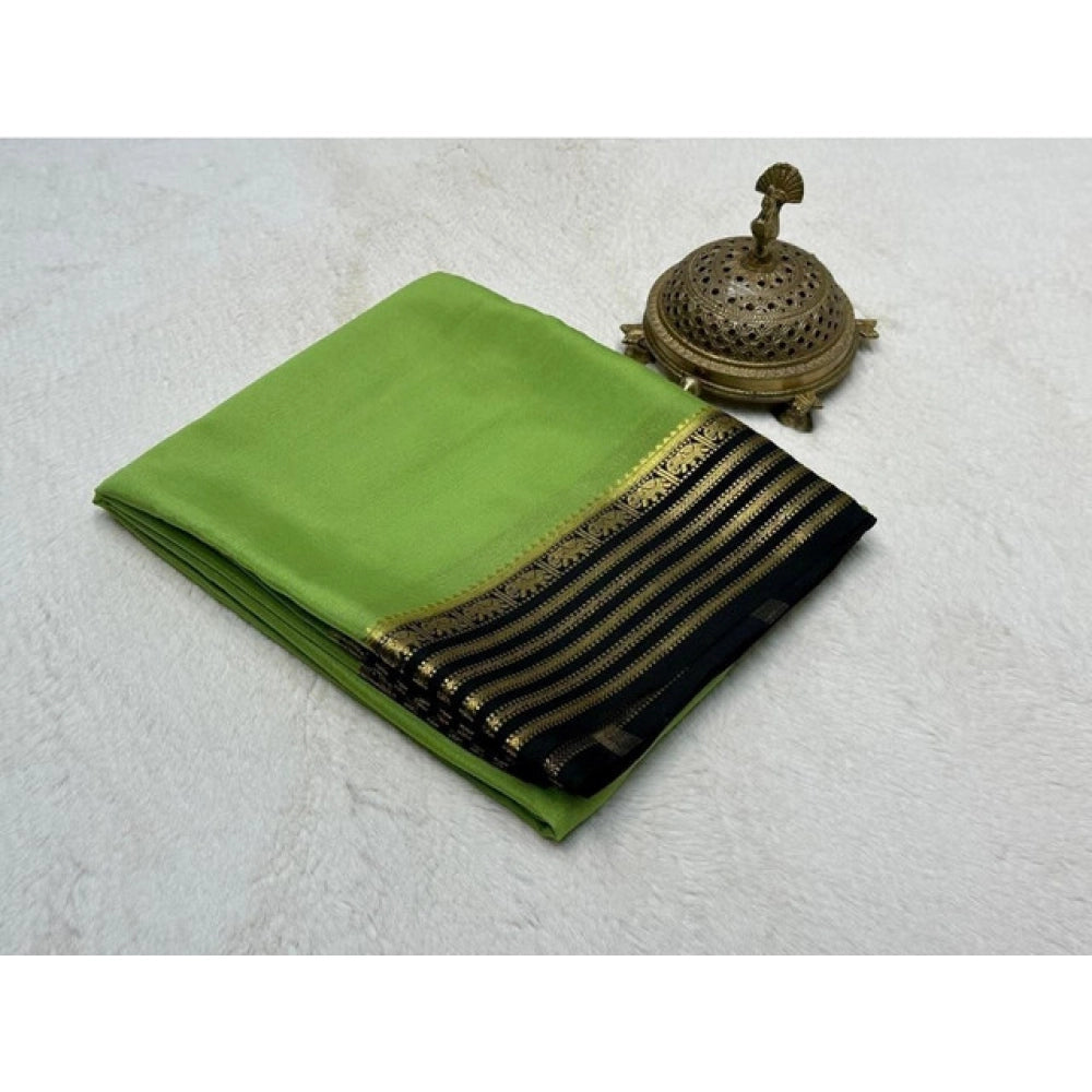 Amfyn Women's Crepe Chit Pallu Solid Saree With Unstitched Blouse 5.5Mtr (Green)