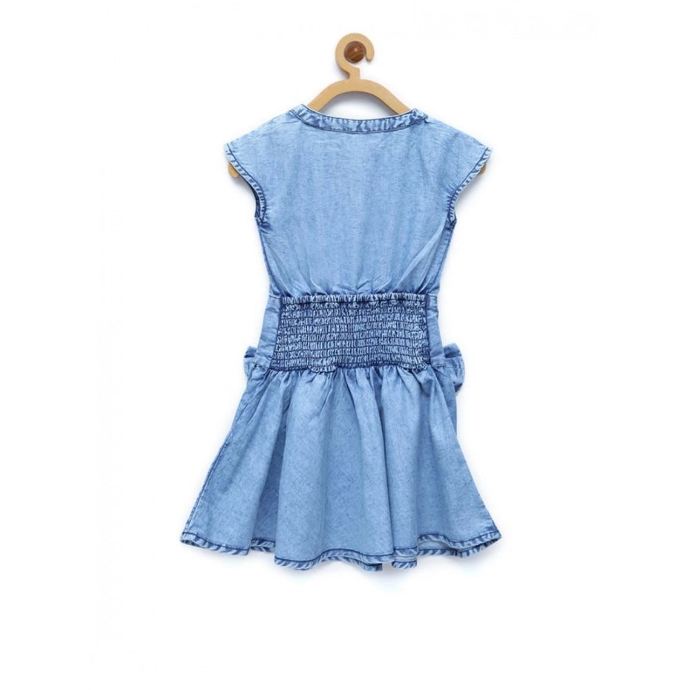 Amfyn Girl's Denim Embellished Cap Sleeve bow Dress (Light Blue)