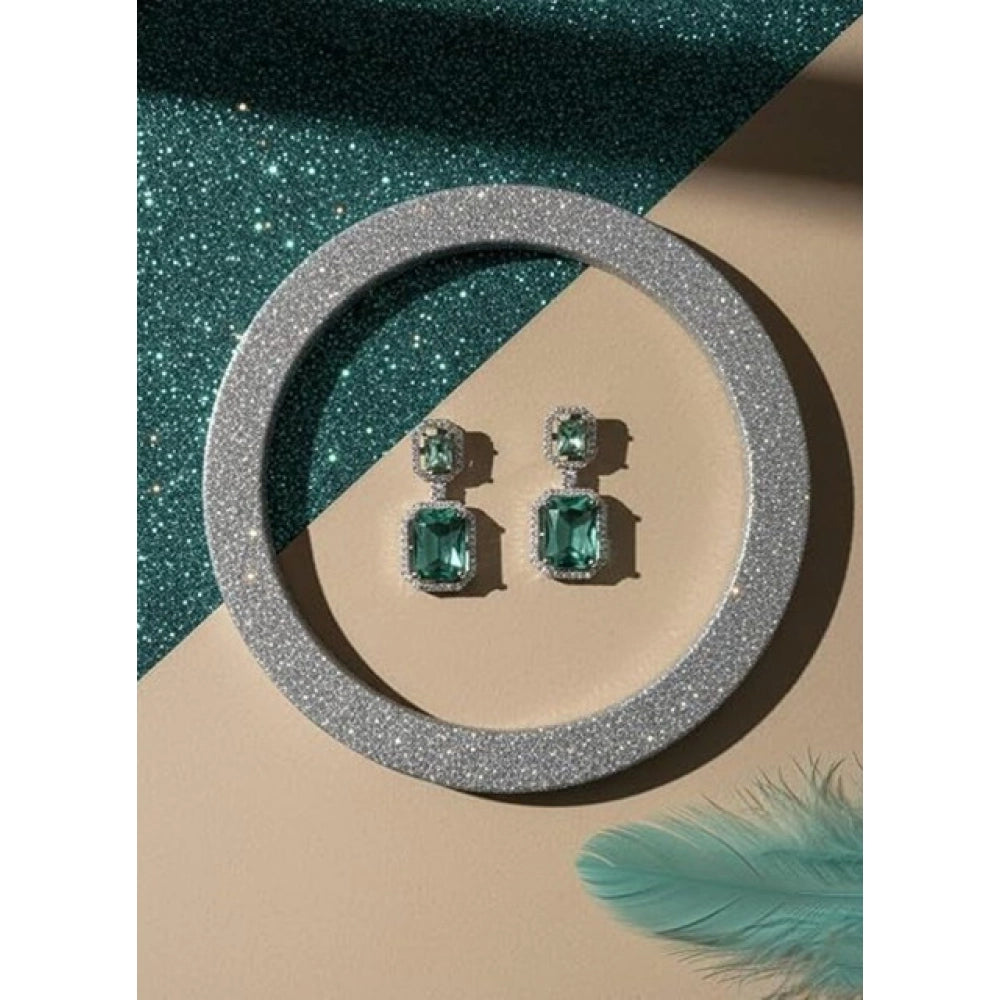 Amfyn Women's Brass Silver Plated Drop Earrings (Green)