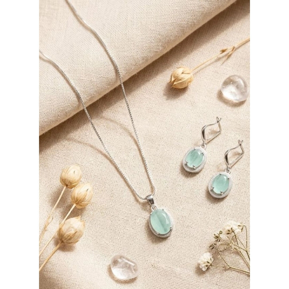 Amfyn Women's Brass Silver Plated Pendant Set (Turquoise)
