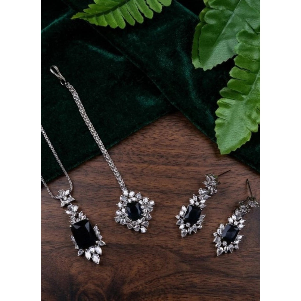 Amfyn Women's Brass Silver Plated Pendant Set (Blue)
