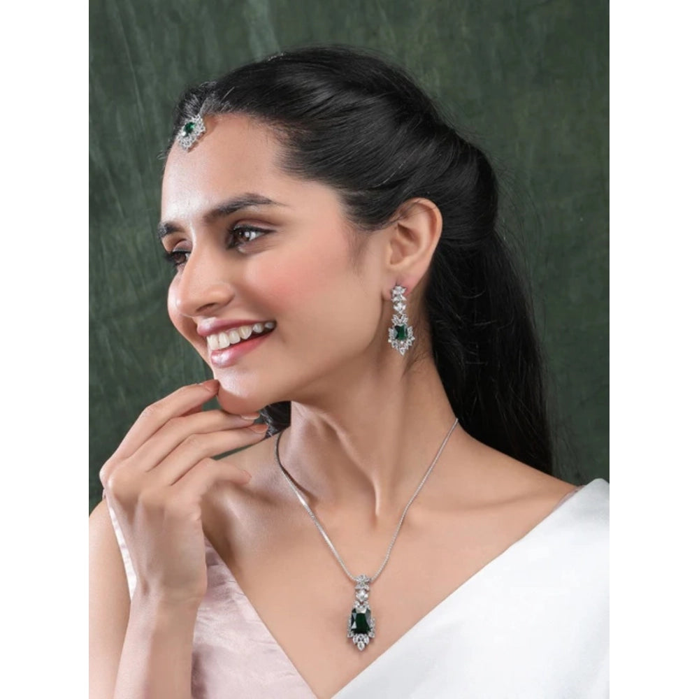 Amfyn Women's Brass Silver Plated Pendant Set (Green)