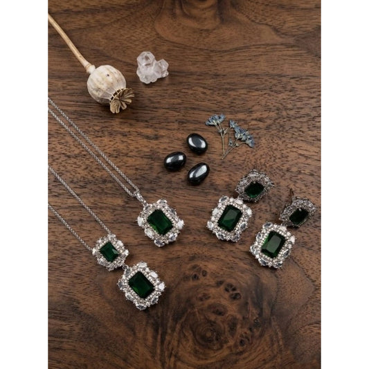 Amfyn Women's Brass Silver Plated Pendant Set (Green)