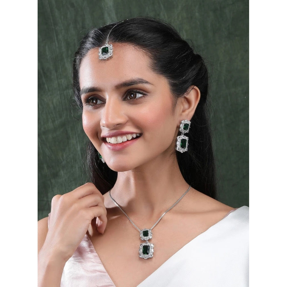 Amfyn Women's Brass Silver Plated Pendant Set (Green)