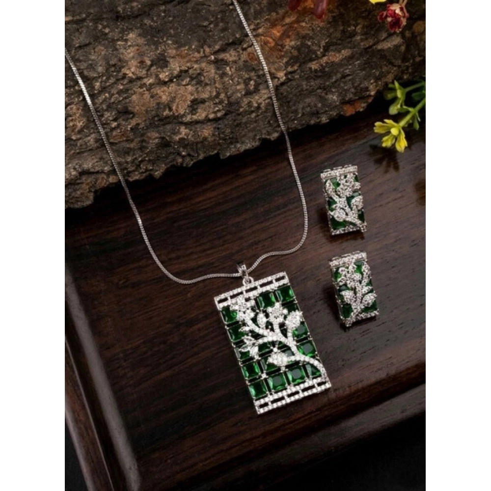 Amfyn Women's Brass Silver Plated Pendant Set (Green)