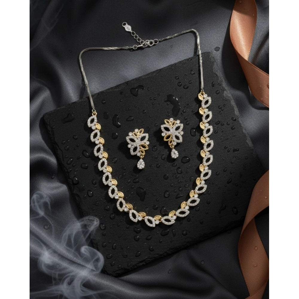 Amfyn Women's Brass Silver Plated Necklace set (Silver)