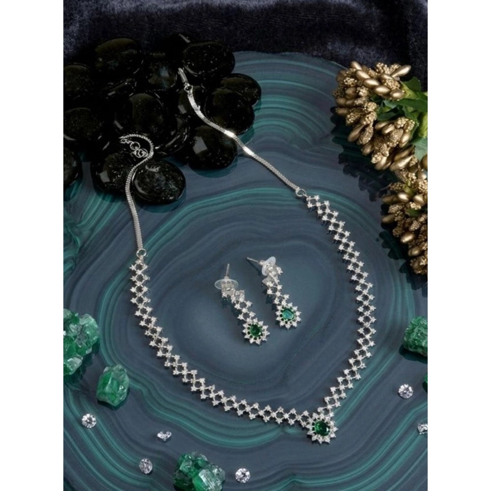 Amfyn Women's Brass Silver Plated Necklace set (Green)