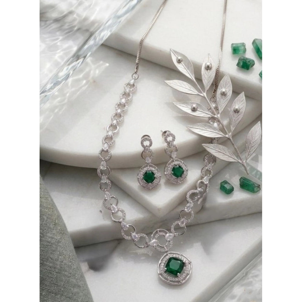 Amfyn Women's Brass Silver Plated Necklace set (Green)