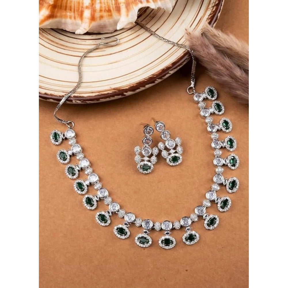 Amfyn Women's Brass Silver Plated Necklace set (Green)
