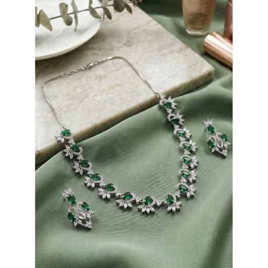 Amfyn Women's Brass Silver Plated Necklace set (Green)