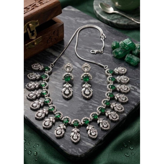 Amfyn Women's Brass Silver Plated Necklace set (Green)