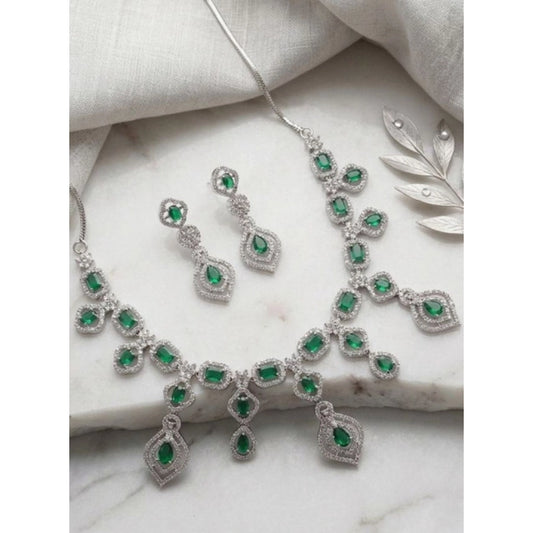 Amfyn Women's Brass Silver Plated Necklace set (Green)
